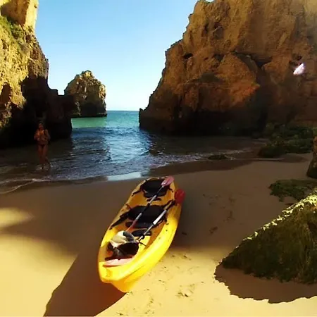 Dream Oda ve Kahvaltı 4*