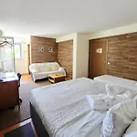 فندق مبيت وإفطار Dream 3*
