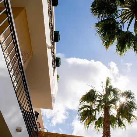 Bed & Breakfast Dream 4*