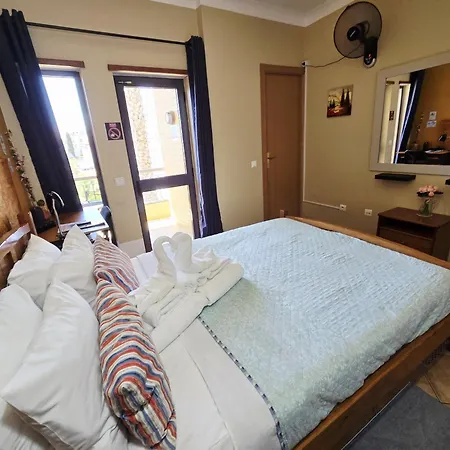Dream Lagos B&B Bed and Breakfast 4*