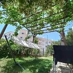 Dream Bed & Breakfast 3*